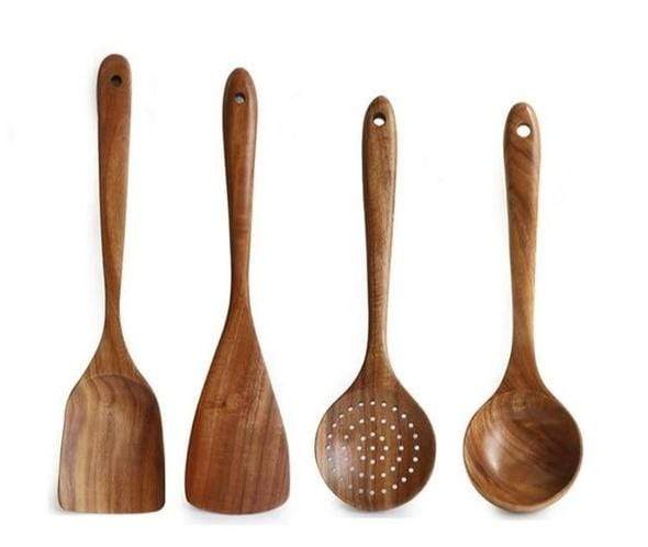 Gift-ready natural wooden kitchen utensil set. Sustainable, eco-friendly cooking tools for home chefs.