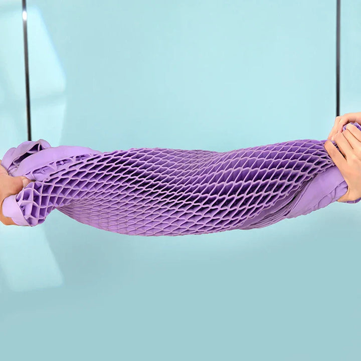 Unisex TPE pillow for neck support, promoting proper spinal alignment and restful sleep.