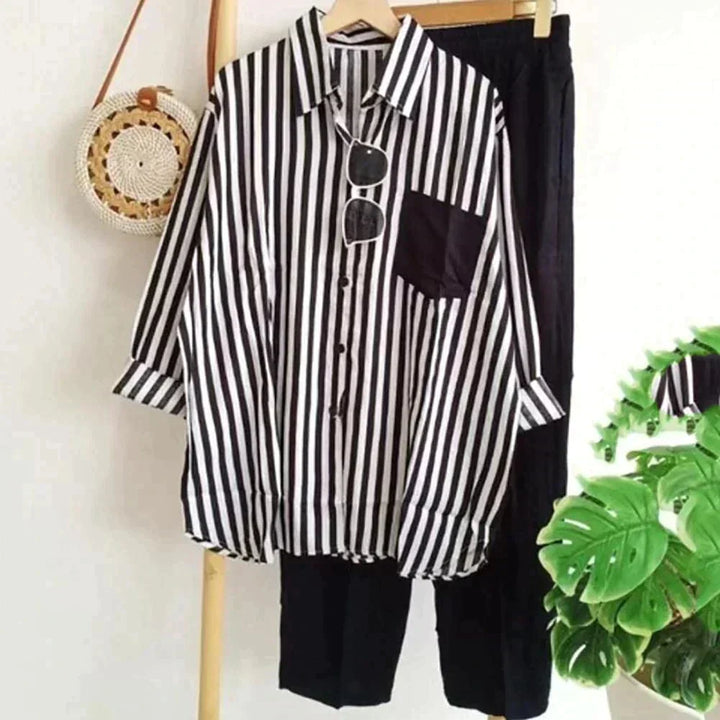 Women's relaxed fit Noémie blouse and trousers, a stylish and comfortable casual wear set