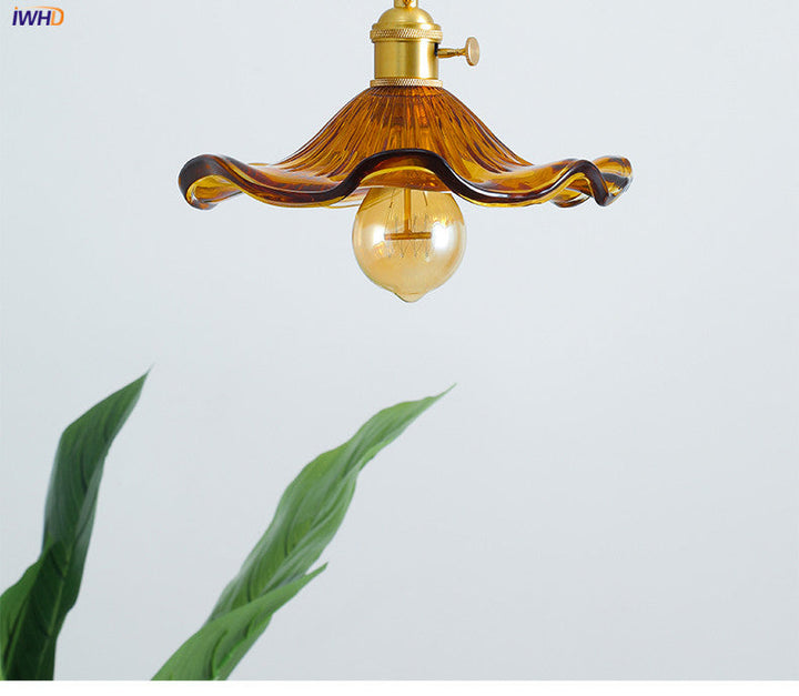 Copper and glass Nordic pendant, a chic LED light for contemporary spaces