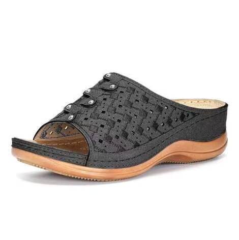 Stylish women's slip-on OrthoFlex sandals with orthopaedic and arch support for comfortable walking.