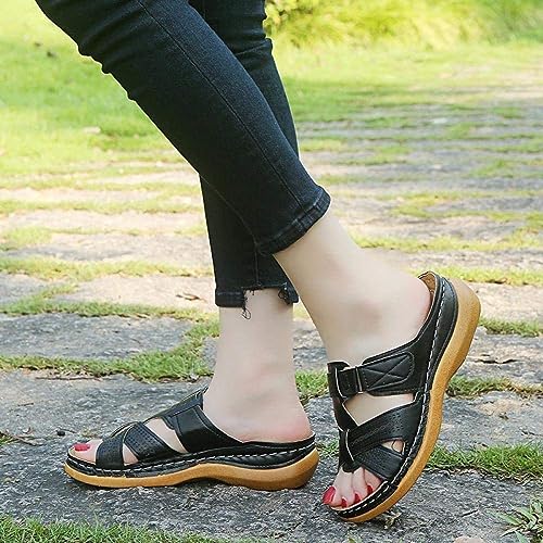 Leila women's walking sandals, orthopedic and breathable, offering comfort for daily activities