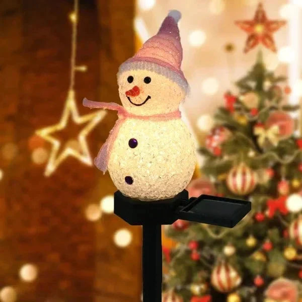 Charming outdoor solar snowman lamp, ideal for festive Christmas garden, patio & holiday lighting.