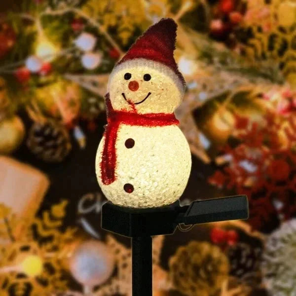 Easy-install solar snowman light, great for brightening outdoor Christmas & holiday yard decor.