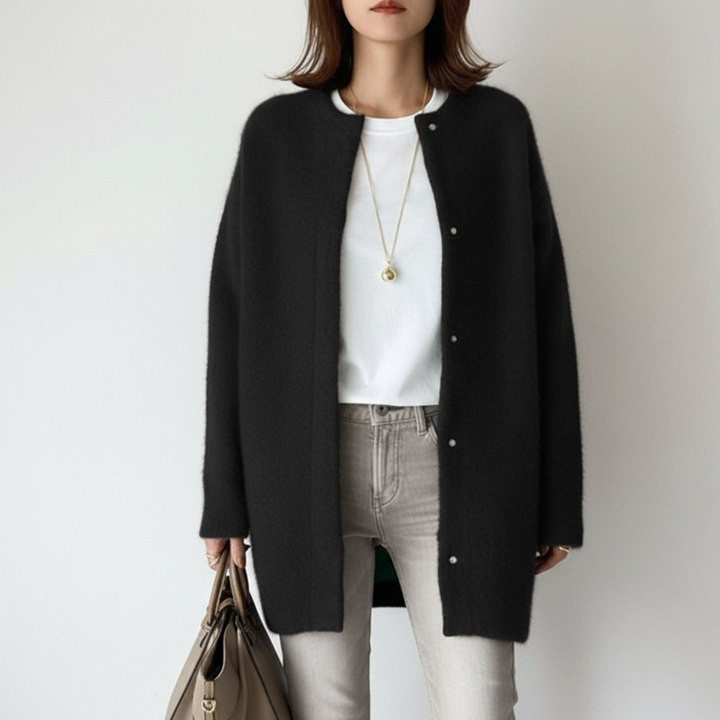 Rebecca women's oversized button-up cardigan, versatile knitwear