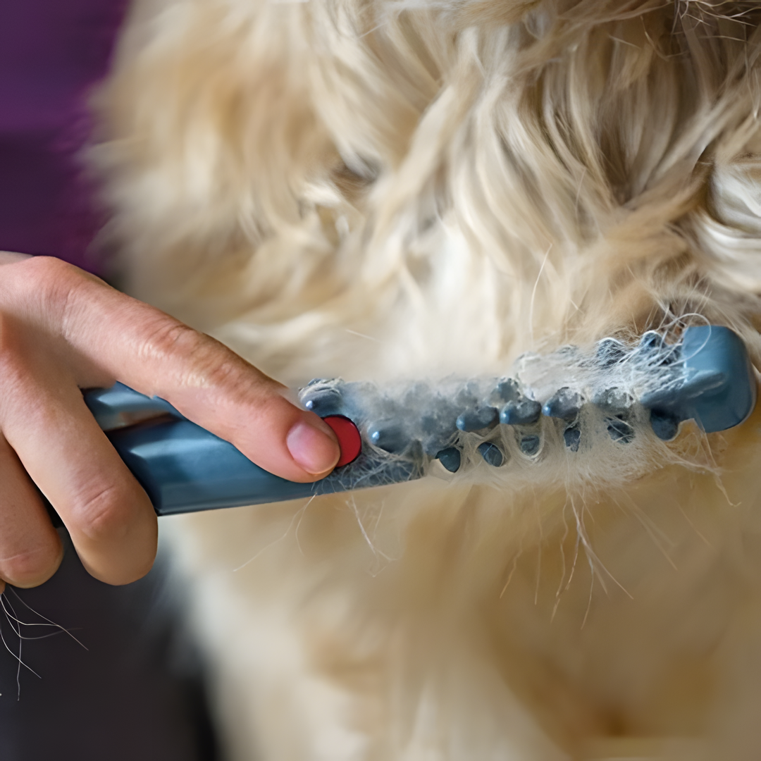 Easy-to-use pet fur trimmer for soft, gentle grooming of pet fur. Perfect for all coat types.