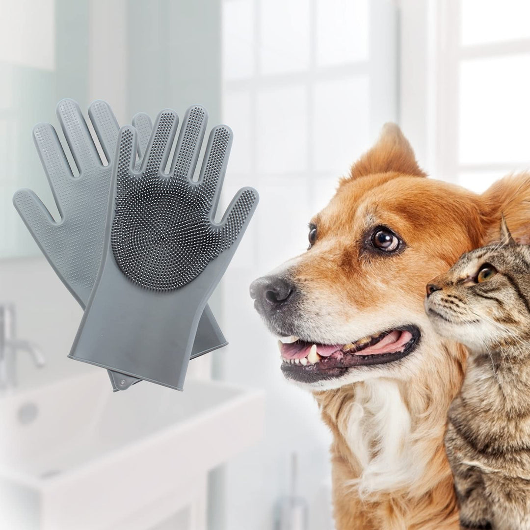 Efficient pet grooming glove, ideal for de-shedding, bathing, and massaging pets.