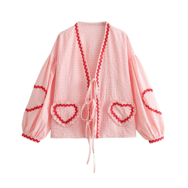 Casual chic Pia summer top for women, relaxed fit, light fabric, perfect for warm weather