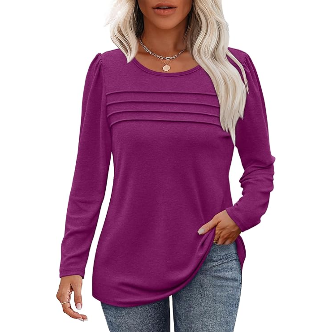 Detail shot of the long sleeves on a women's plissé tunic top, comfortable and fashionable