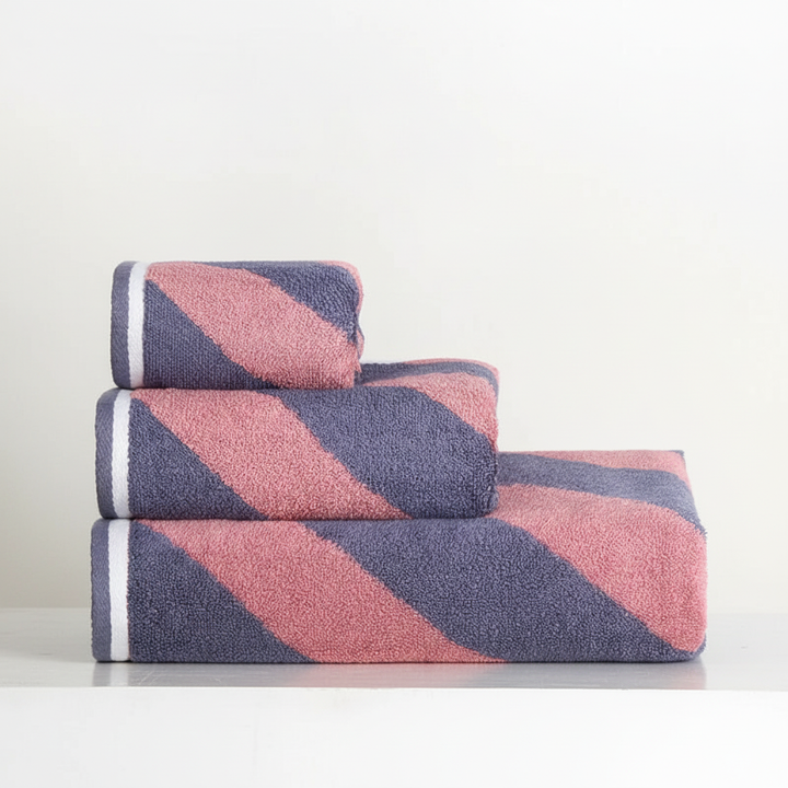 Unisex 3-piece BambooLuxury towel set, featuring plush, absorbent bath and hand towels plus a washcloth