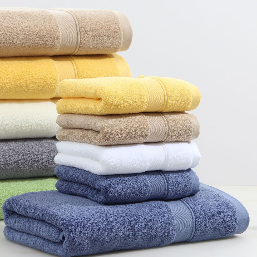 Plush cotton bath towel, ultra absorbent & quick dry for a luxurious bathroom experience.