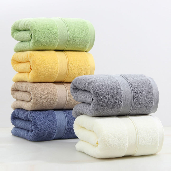 Premium quick-dry cotton bath towel, ultra soft and absorbent for a spa-like feel in your bathroom.