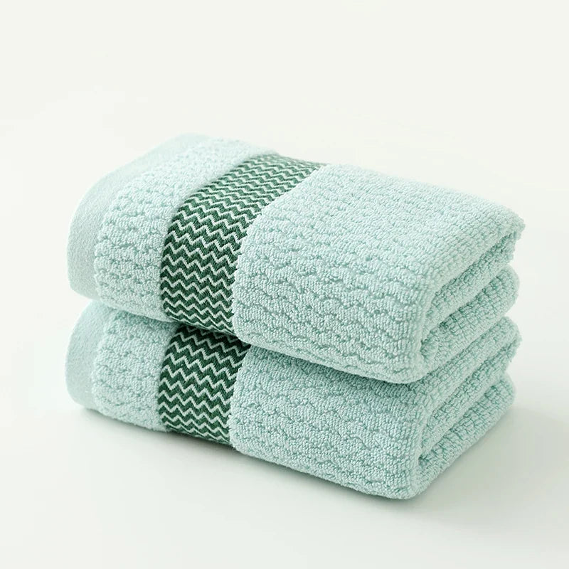 Durable, luxury cotton towel set, incredibly soft, plush & quick-dry for daily bathroom comfort.