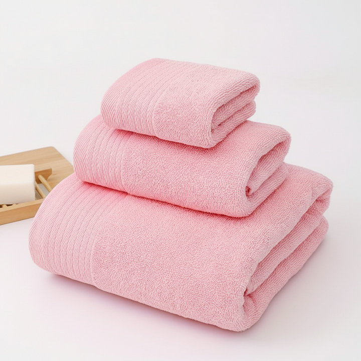 Knitted Plush Relax bath towel set, made from absorbent cotton for a luxurious feel