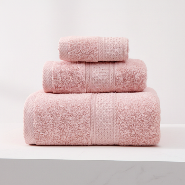 High-quality RelaxWrap unisex bath linen: a plush absorbent cotton towel for comfort