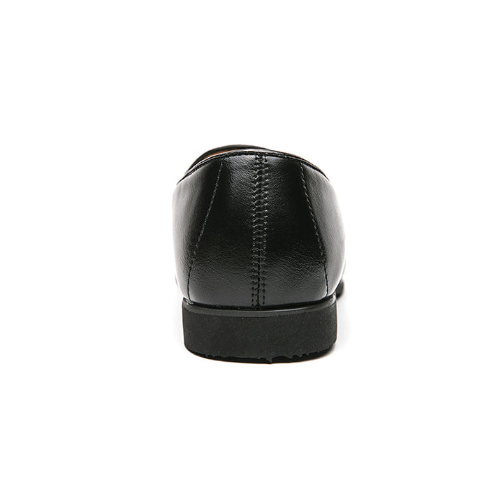 Smart men's formal black tassel loafers, easy slip-on design for modern fashion & comfort.