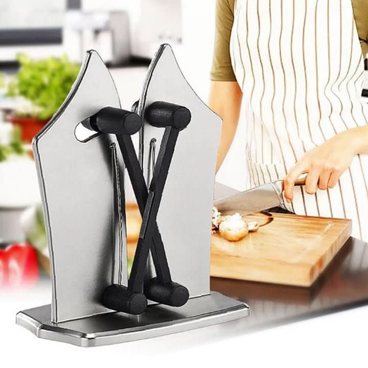 Precision sharpener for kitchen knives & gadgets, designed for effortless use and optimal blade care.