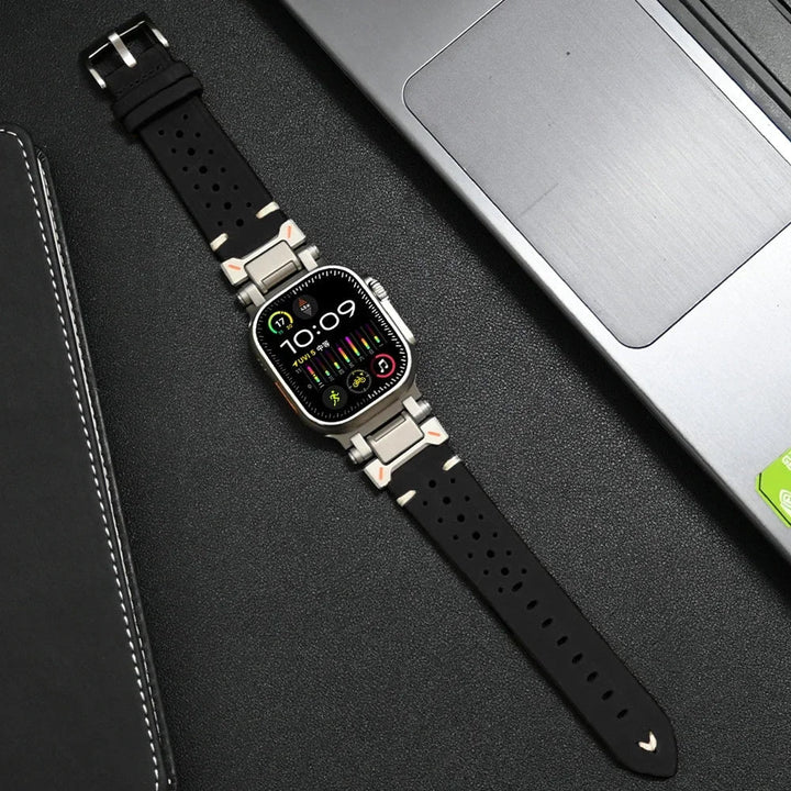 Versatile unisex smartwatch band in genuine leather, offering classic style & lasting comfort.