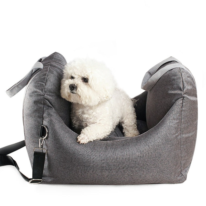 Durable pet kennel, CuddleHaven™ premium all-season design ensures a comfortable & secure animal shelter for pets.