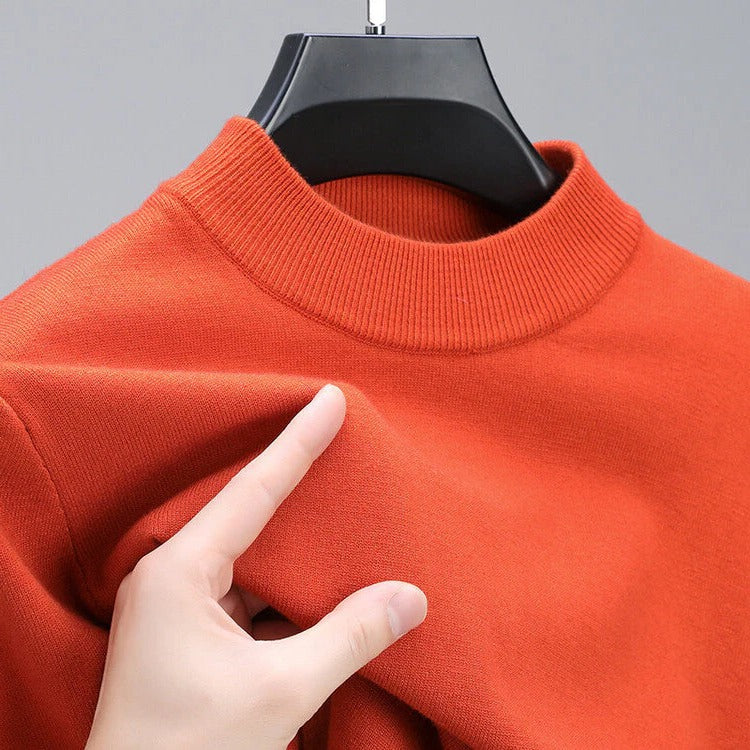 Comfortable men's crew neck cashmere sweater, versatile for elegant everyday fashion.