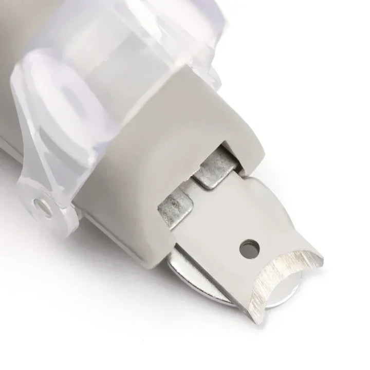 Professional pet nail clipper for dogs & cats with LED light for safe, precise, and easy grooming. Ergonomic design.