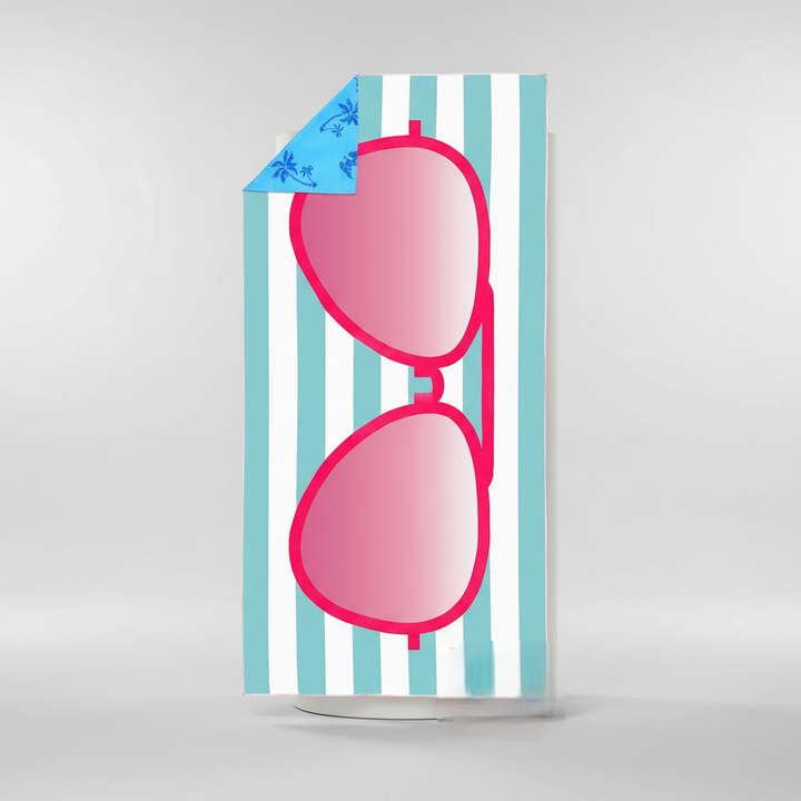 Absorbent and quick-drying beach towel set with a vivid tropical design suitable for travel