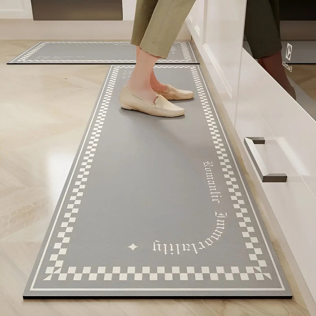 Comfortable non-slip kitchen mat; quick-drying and highly absorbent. Perfect safety mat for your home kitchen.