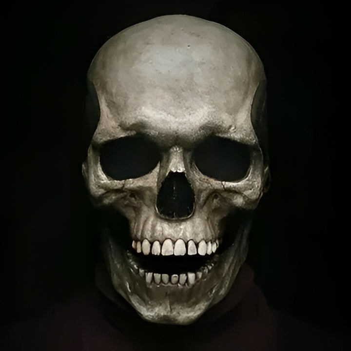 Realistic moving jaw skull mask for Halloween. Full head latex skeleton mask, perfect for scary costumes & parties.