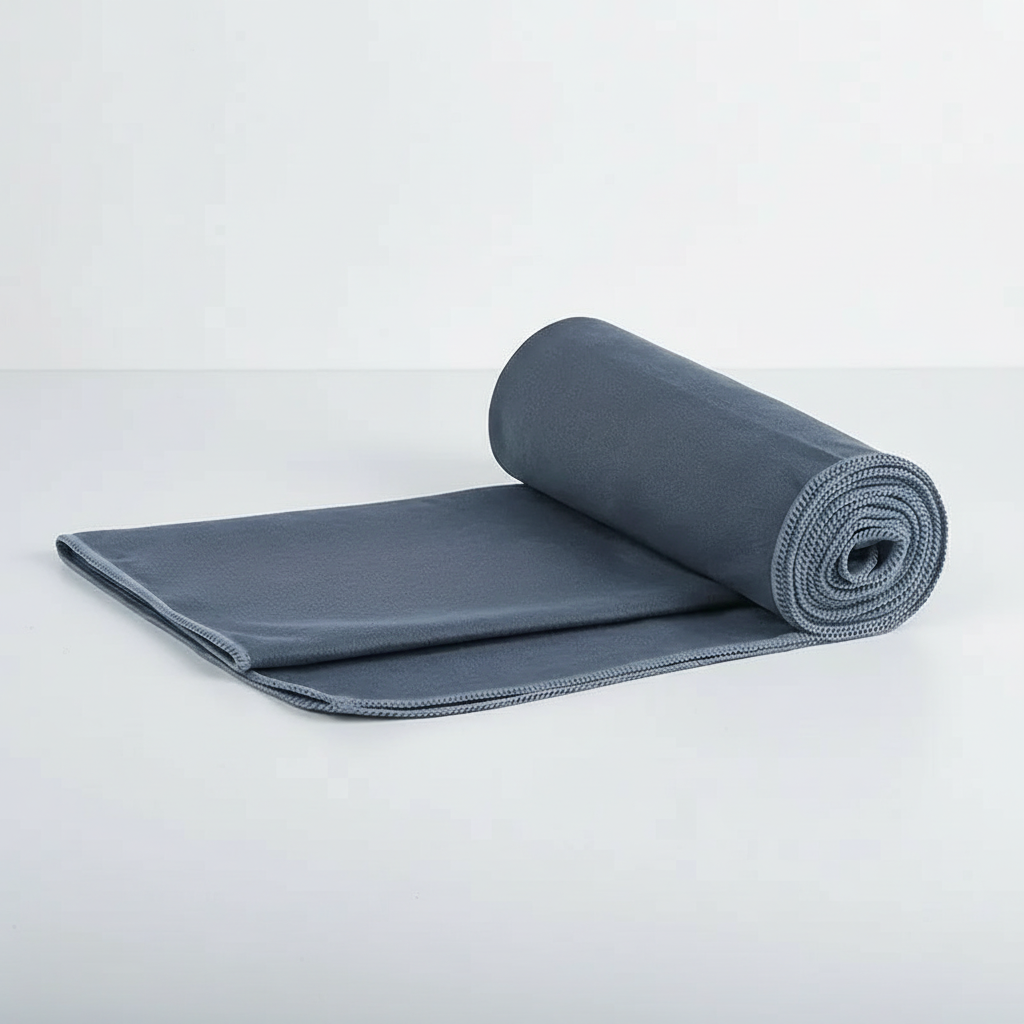 Purple quick-dry sports towel, compact and absorbent for fitness and travel