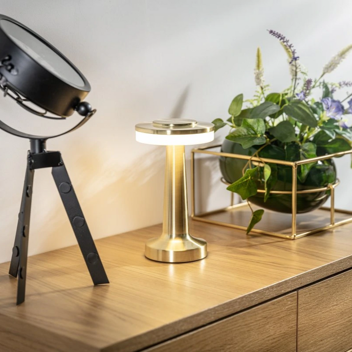 Unisex wireless retro table lamp with dimmable LED, ideal for any room setting.