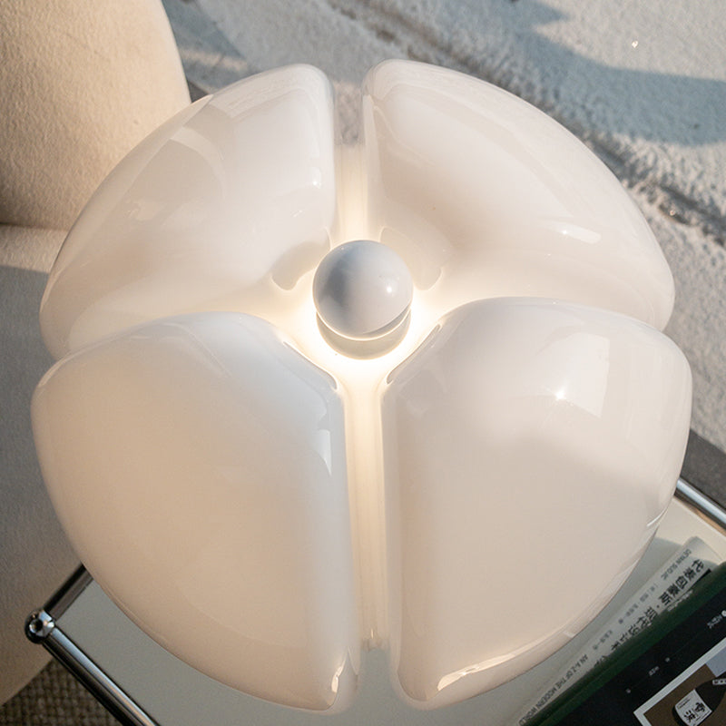 ClassicGlow retro LED table lamp, a blend of modern LED technology and vintage design for home decor