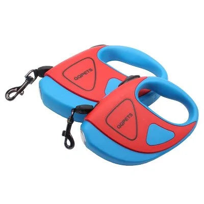 Secure retractable dog lead with a powerful LED light, making night walks safer and brighter.