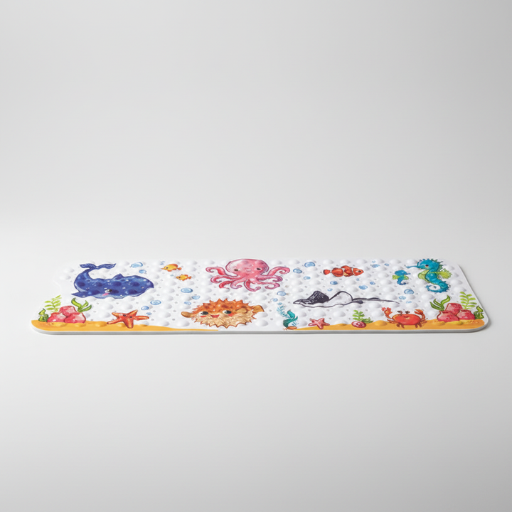 Kids' bathtub safety mat: SafeSplash anti-slip shower mat with effective suction cups and playful cartoons.