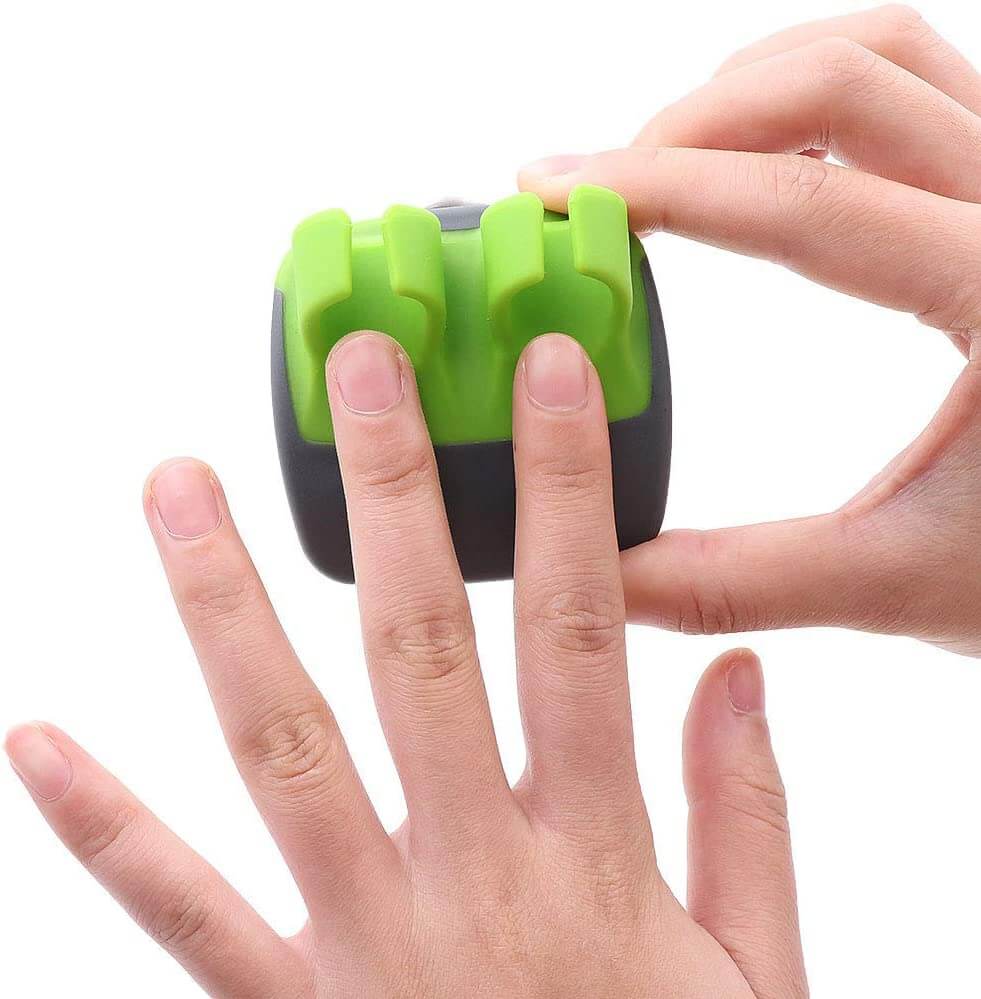 Safety vegetable peeler with integrated finger guard for secure, cut-free kitchen prep.