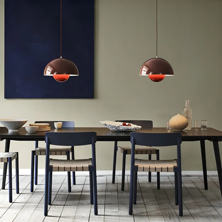 White LED flower lamp, adjustable cable, Nordic style, ideal for versatile interior design