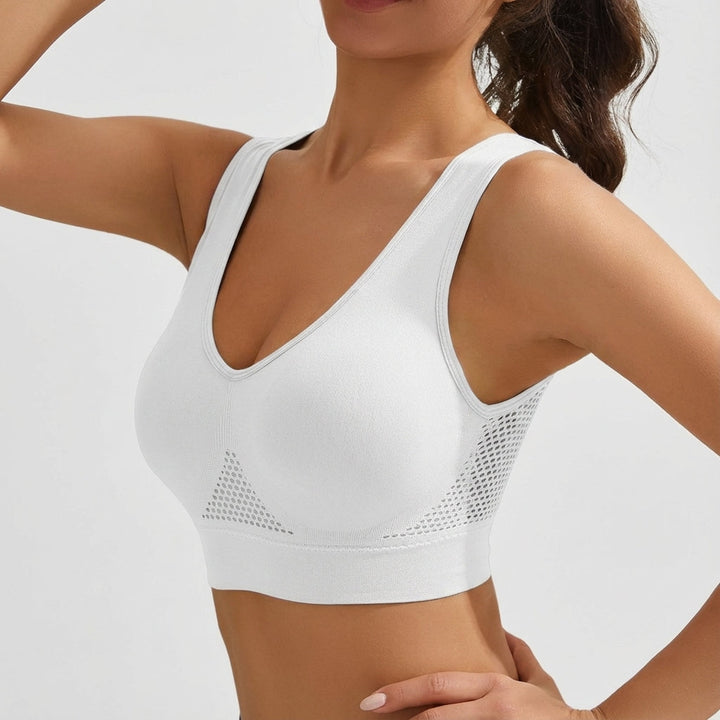 Bianca seamless sports bra in black, full view, women's athletic and yoga wear
