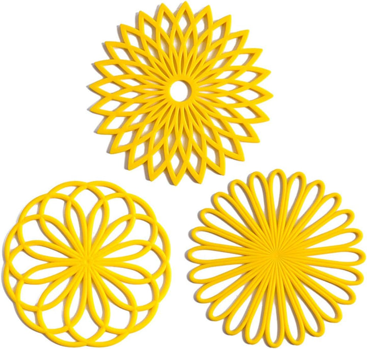 Stylish set of 3 silicone cup mats, perfect for protecting tables and adding a pop of color