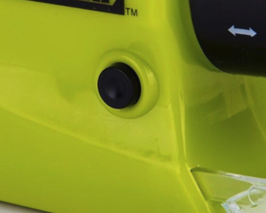 Easy-to-use electric sharpener for quick blade maintenance of kitchen knives and household tools. Sharp edges.