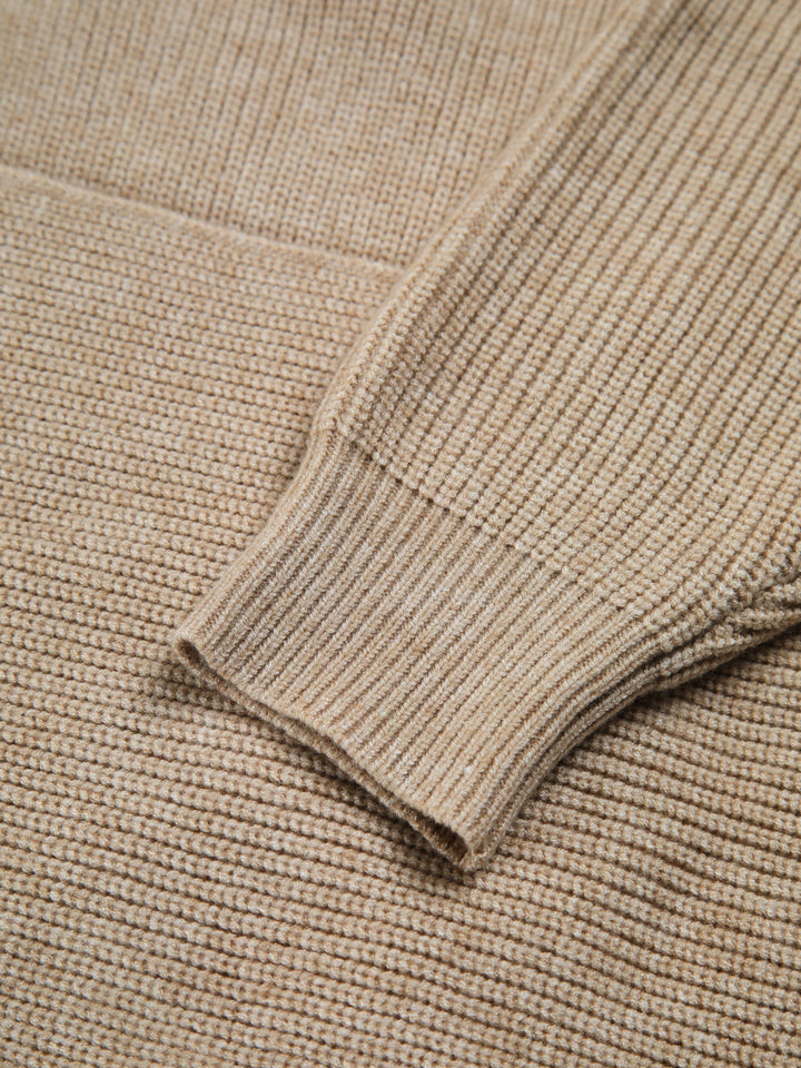 Women's sienna long-sleeve crewneck oversized sweater, a cozy & comfortable knit for daily wear.