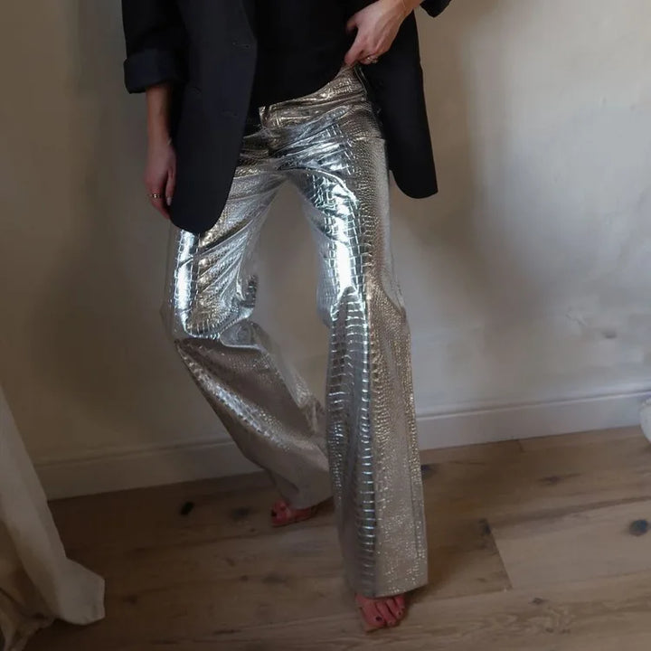 Comfortable women's stylish pants, sleek & versatile. Perfect for modern chic and elegant evening outfits.