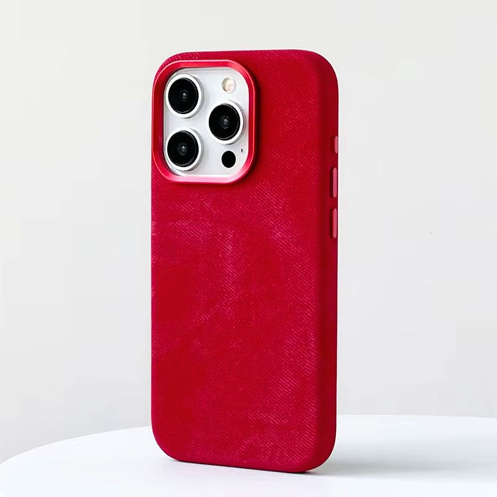Matte protective slim iPhone case with scratch resistance & anti-smudge for iPhone 16/15.