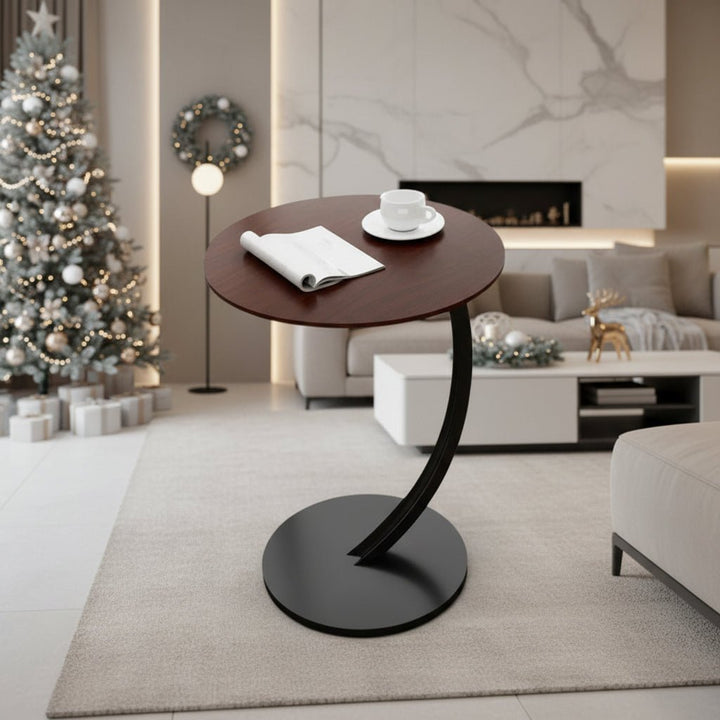Reinforced sturdy legs of the SMALLIX round side table, ensuring durability for small space modern decor.