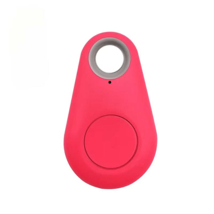Packaging for the SMARTPET Pet & Item Locator, highlighting real-time GPS tracking features.