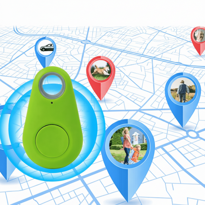 Durable and lightweight SMARTPET real-time GPS locator, perfect for active pets and outdoor adventures.