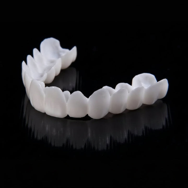 Transform your look with SMILEFLEX cosmetic teeth covers. Get a whiter, confident smile instantly & comfortably.