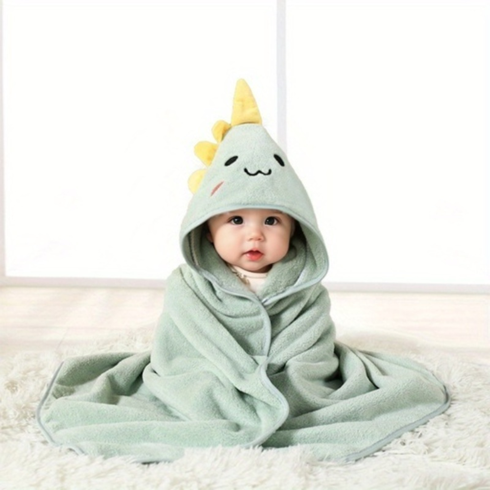 Soft & absorbent baby hooded bath towel for cozy drying after infant bath time. Perfect for delicate skin.