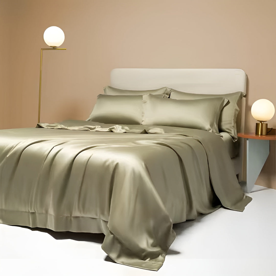 Experience ultimate sleep comfort with this sustainable bamboo duvet cover set. Soft and breathable bedding.