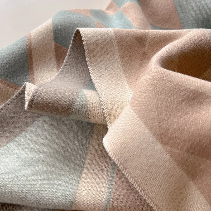 Warm winter cashmere shawl. Ultra-soft elegant wrap, ideal for women's cold-weather fashion & comfort.