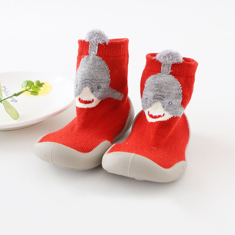 Toddler knitted anti-slip slippers in a stylish pattern, durable and safe kids footwear