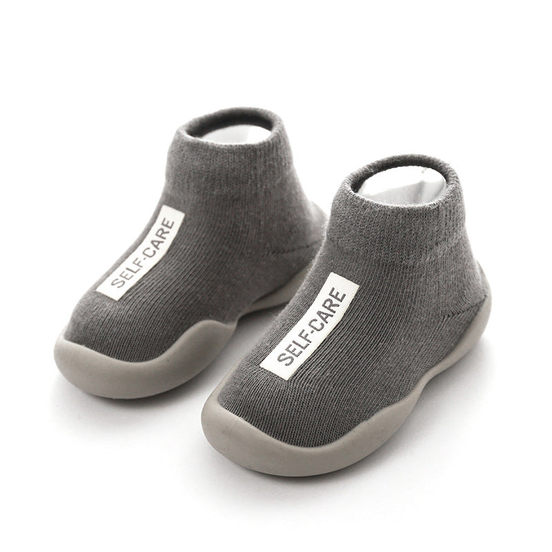 Toddler knitted slippers in blue, anti-slip dots on sole, comfortable infant footwear